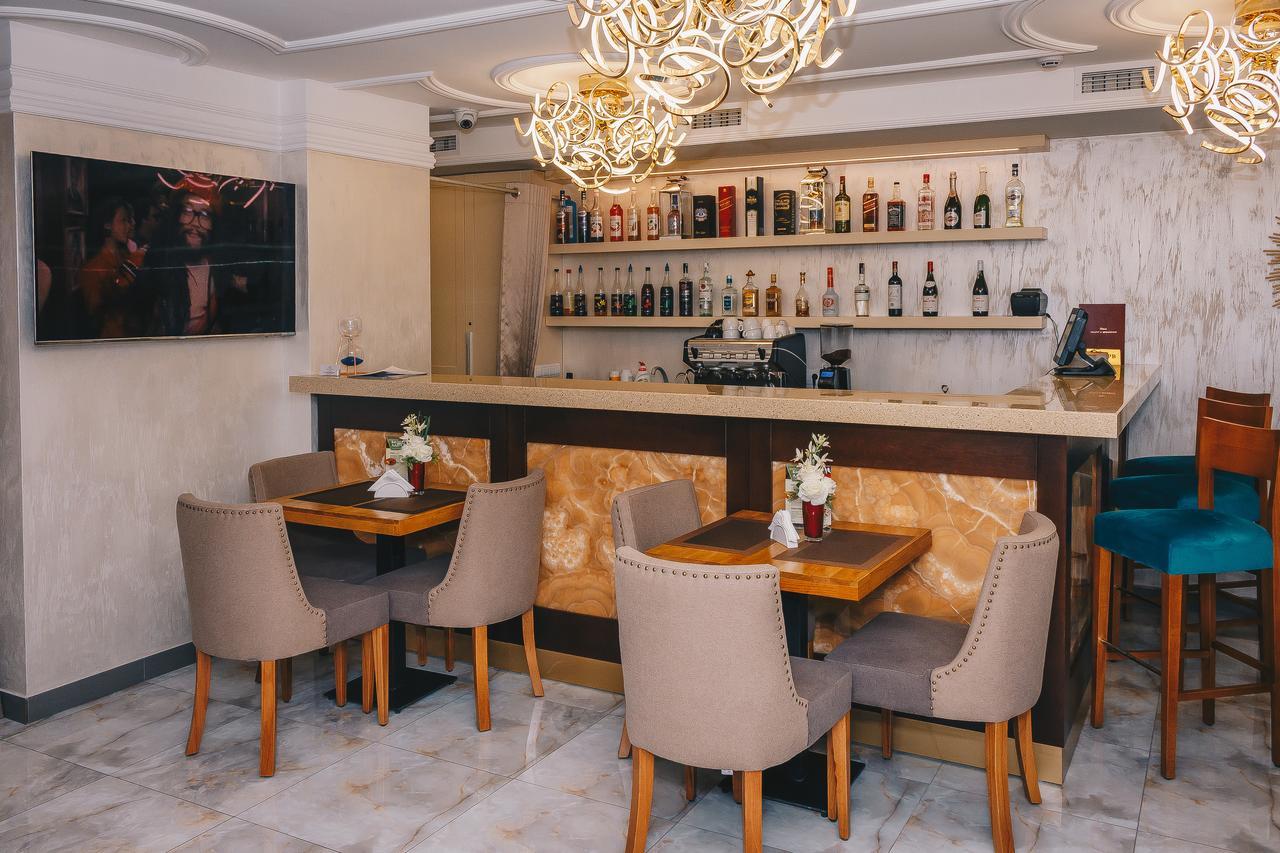 Grace Point Hotel Astana Luaran gambar