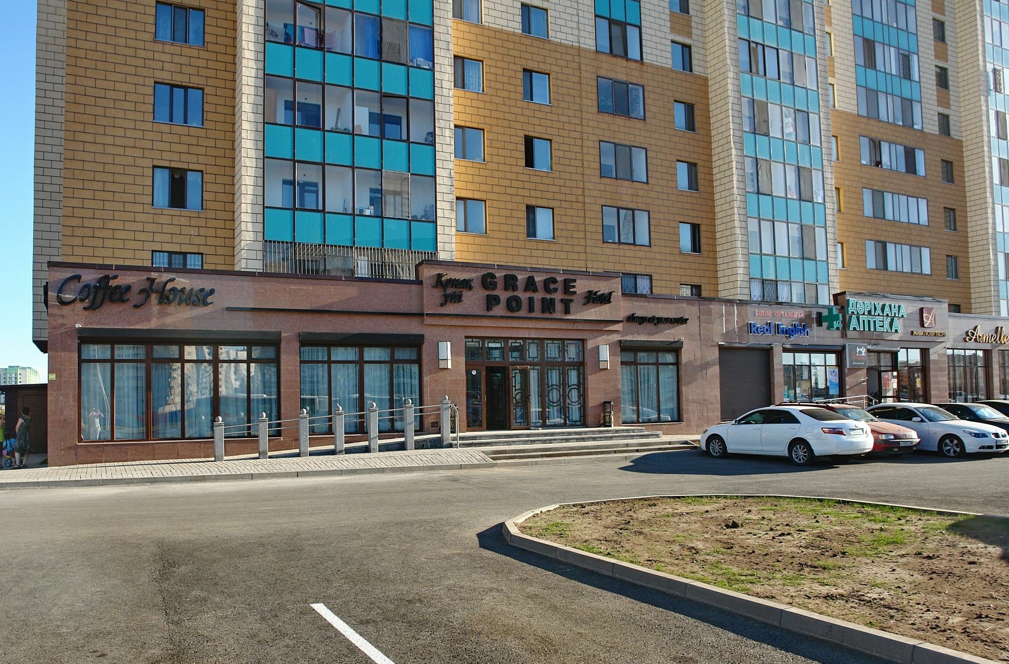 Grace Point Hotel Astana Luaran gambar