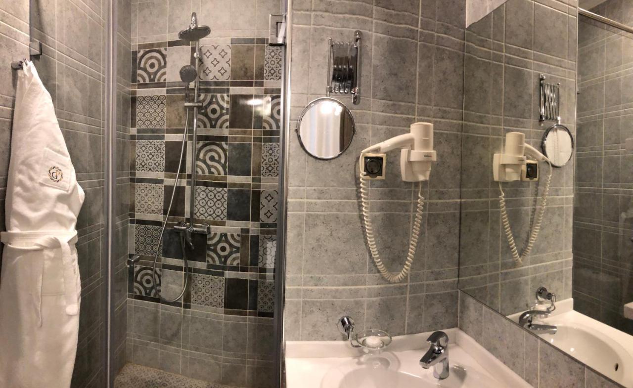 Grace Point Hotel Astana Bilik gambar